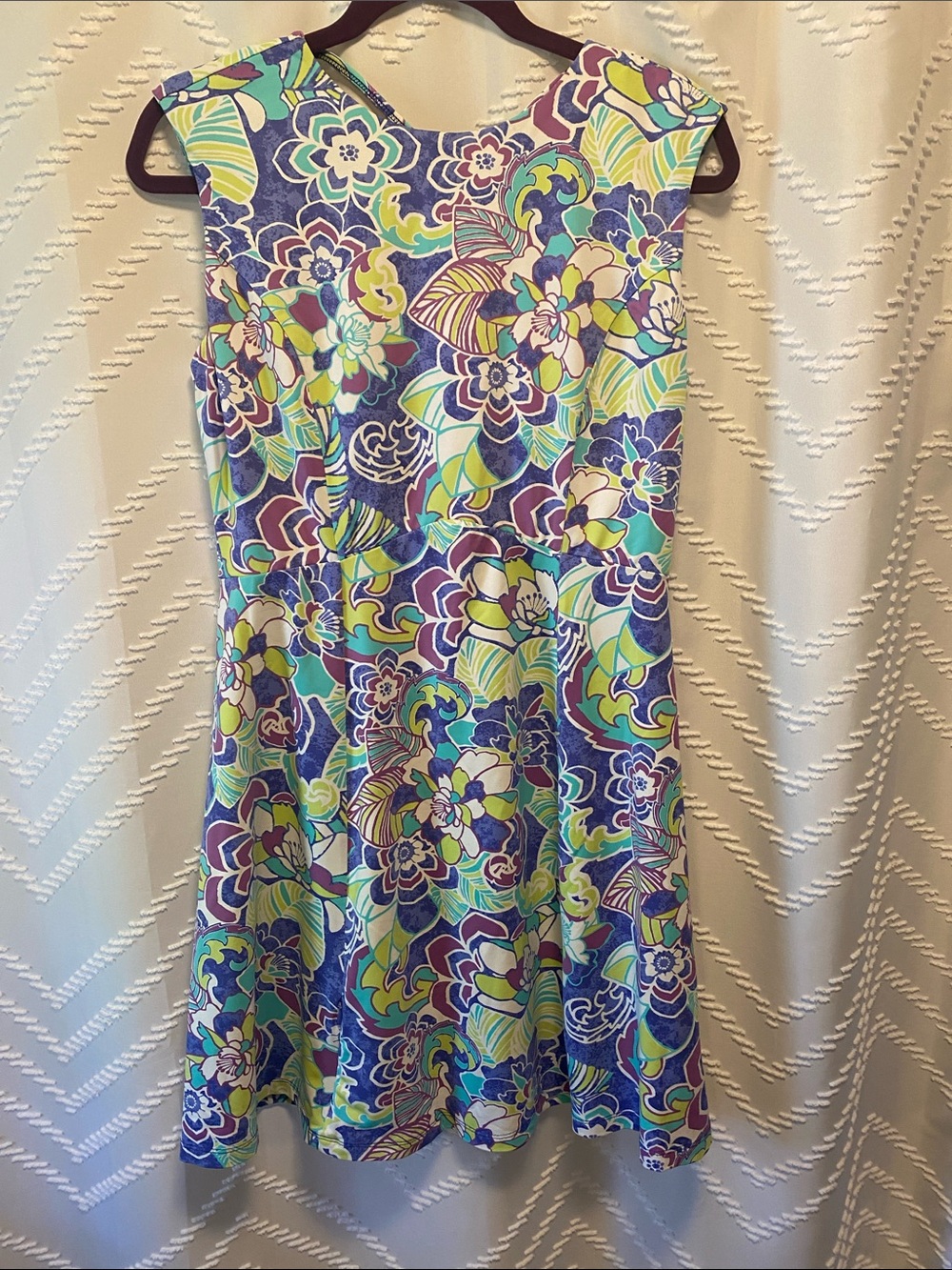 Title Nine Size M Summer XBack Floral Dress in Blue, Purple and Green Colors
